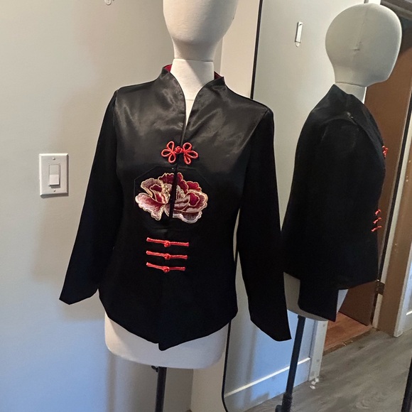 Satin jacket - Picture 2 of 4